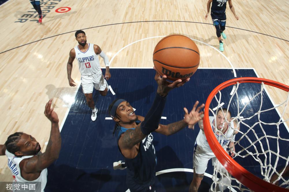 踩空失误并 踩空失误并