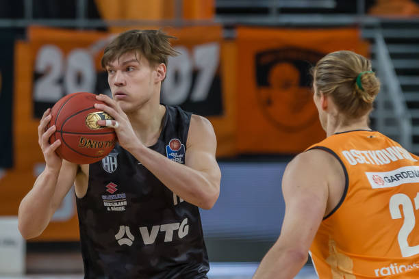 公里决赛中 公里决赛中